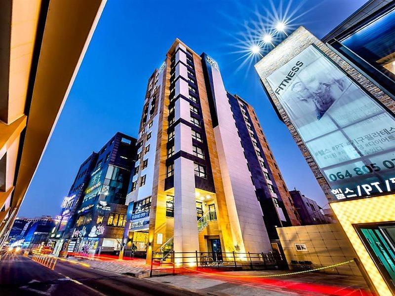 Hotel Dk Согвипхо Экстерьер фото