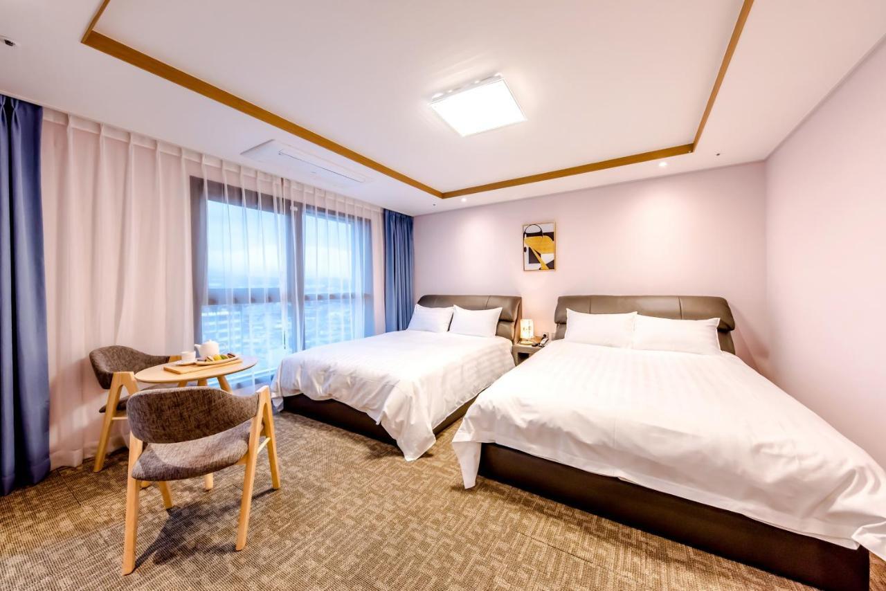 Hotel Dk Согвипхо Экстерьер фото